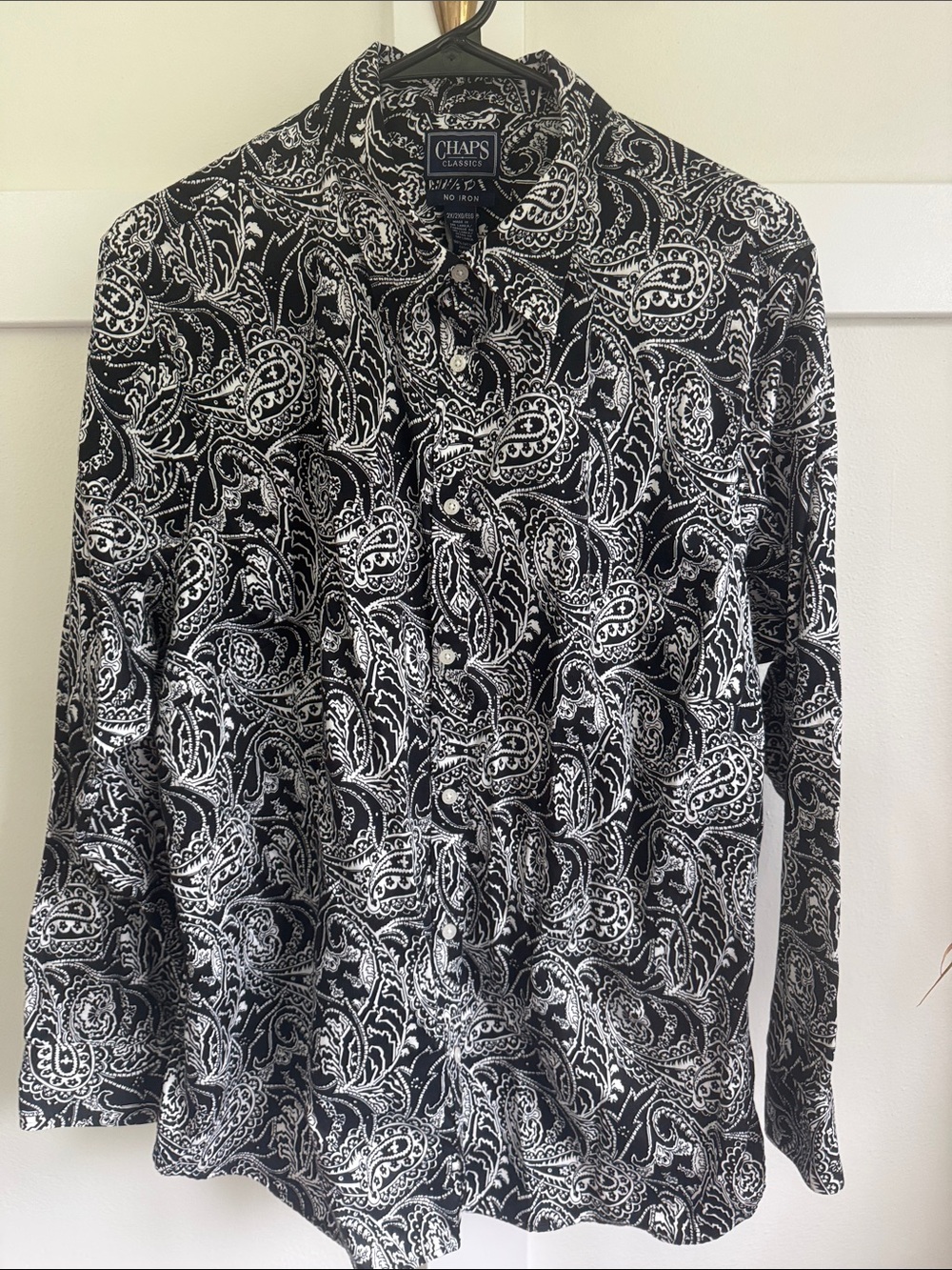 Chaps Black & White Paisley Button-Front Shirt